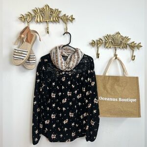 Shabby chic lace mix blouse Xl